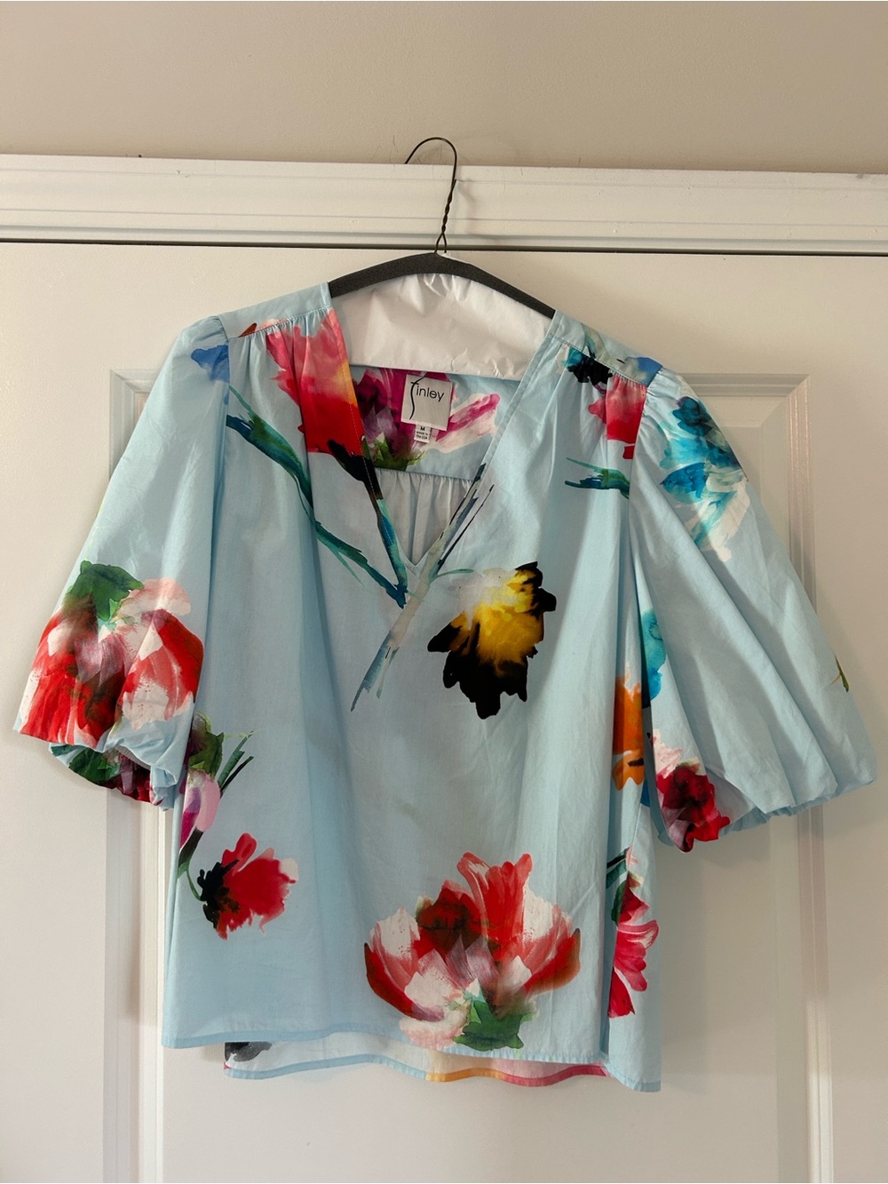 Finley Sky Blue Floral V-Neck Puff Sleeve Blouse